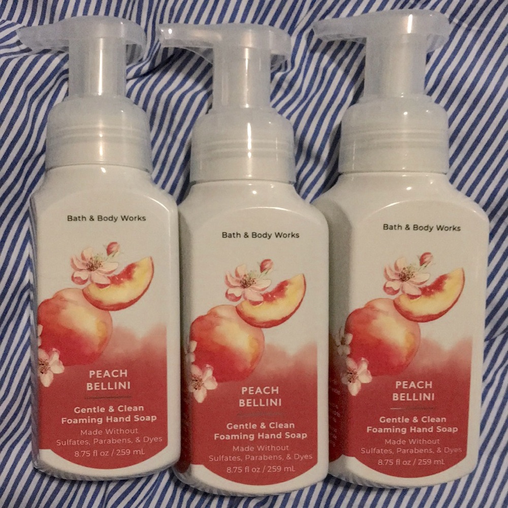 NEW- Bath & Body Works- Peach Bellini